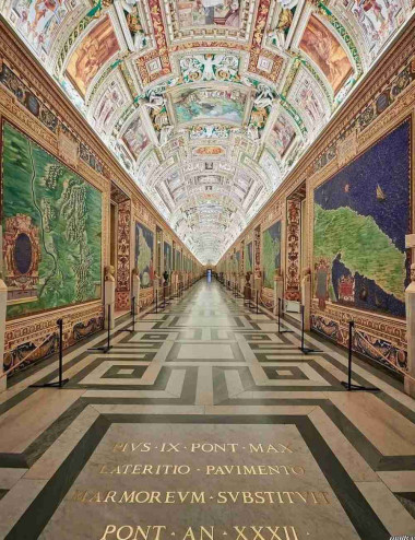 Vatican Museum and Sistine Chapel Guided Tour